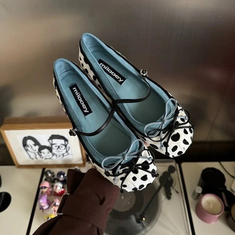 Women'S Shoes Round Toe - รองเท้าบัลเล่ต์ทรงกลมพื้นเรียบแบบฝรั่งเศสปี 2026 แฟชั่นสายรัดแบบชิ้นเดียว รองเท้าเจนอเนกประสงค์สำหรับผู้หญิง