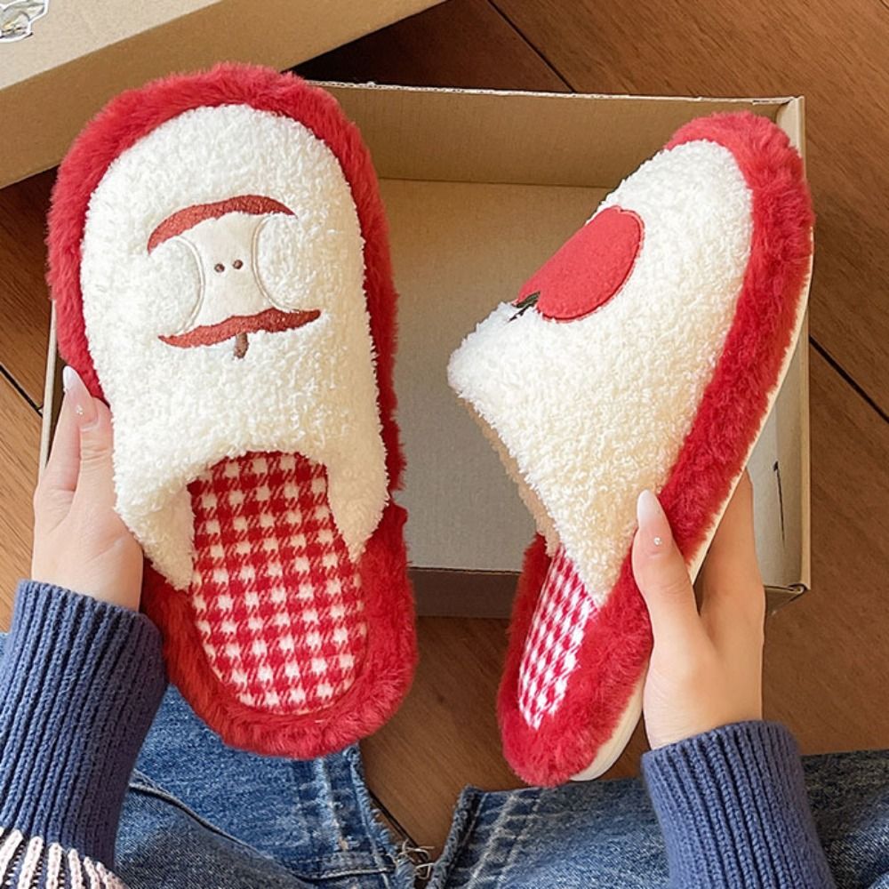 Women Shoes Winter - รองเท้าแตะลายตารางแฟชั่นน่ารัก กันลื่น นุ่มสบาย ใส่ในฤดูหนาว สำหรับผู้หญิงและผู้ชาย แบบสวมเงียบๆ