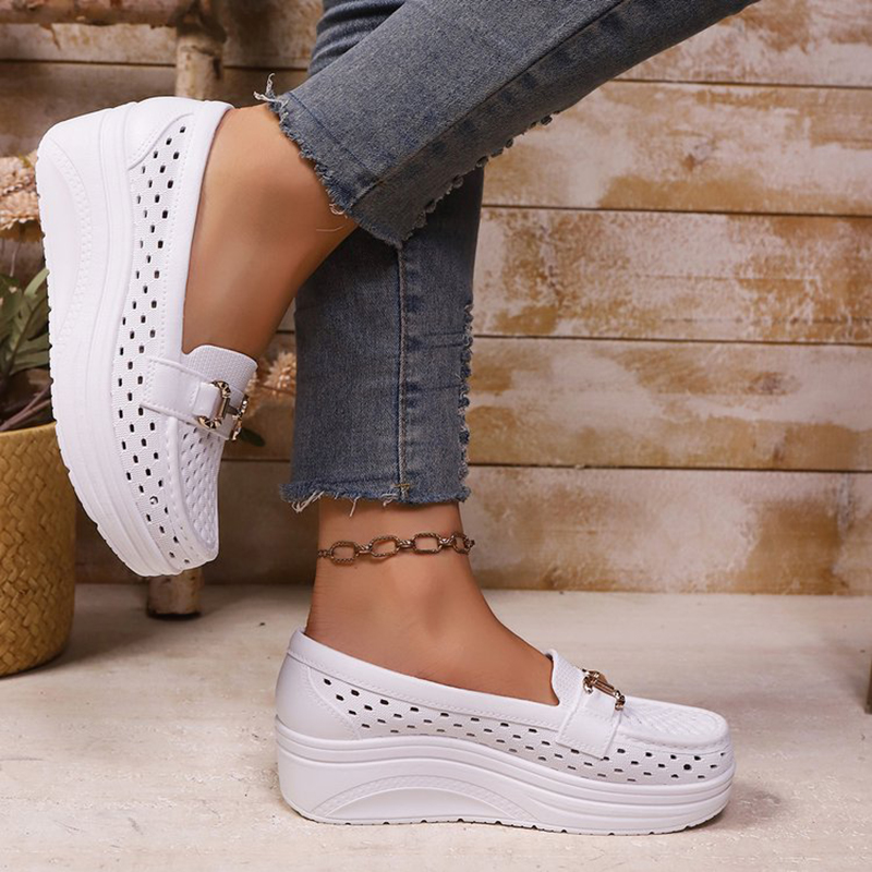 รองเท้าโลฟเฟอร์สีขาวพื้นหนานุ่ - Women Shoes Size Chart บทวิจารณ์และราคา